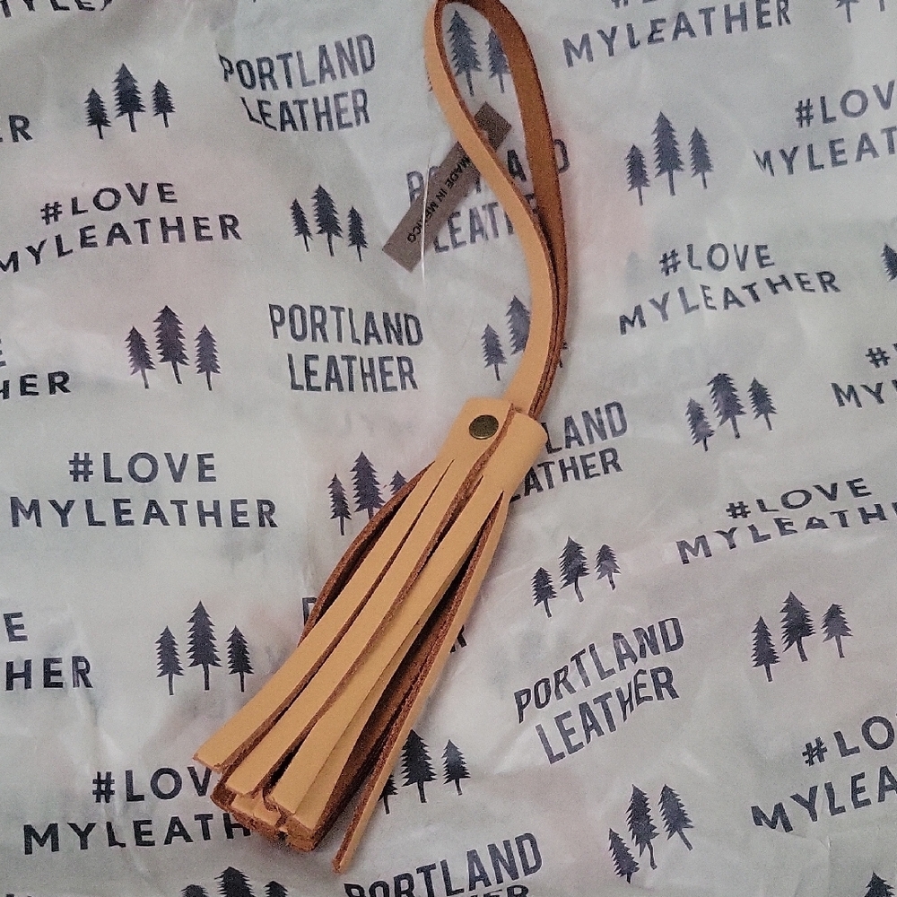 Portland Leather Mamey Bag Tassel Keychain